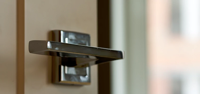 Door Lever Knob Repair in Corning, California